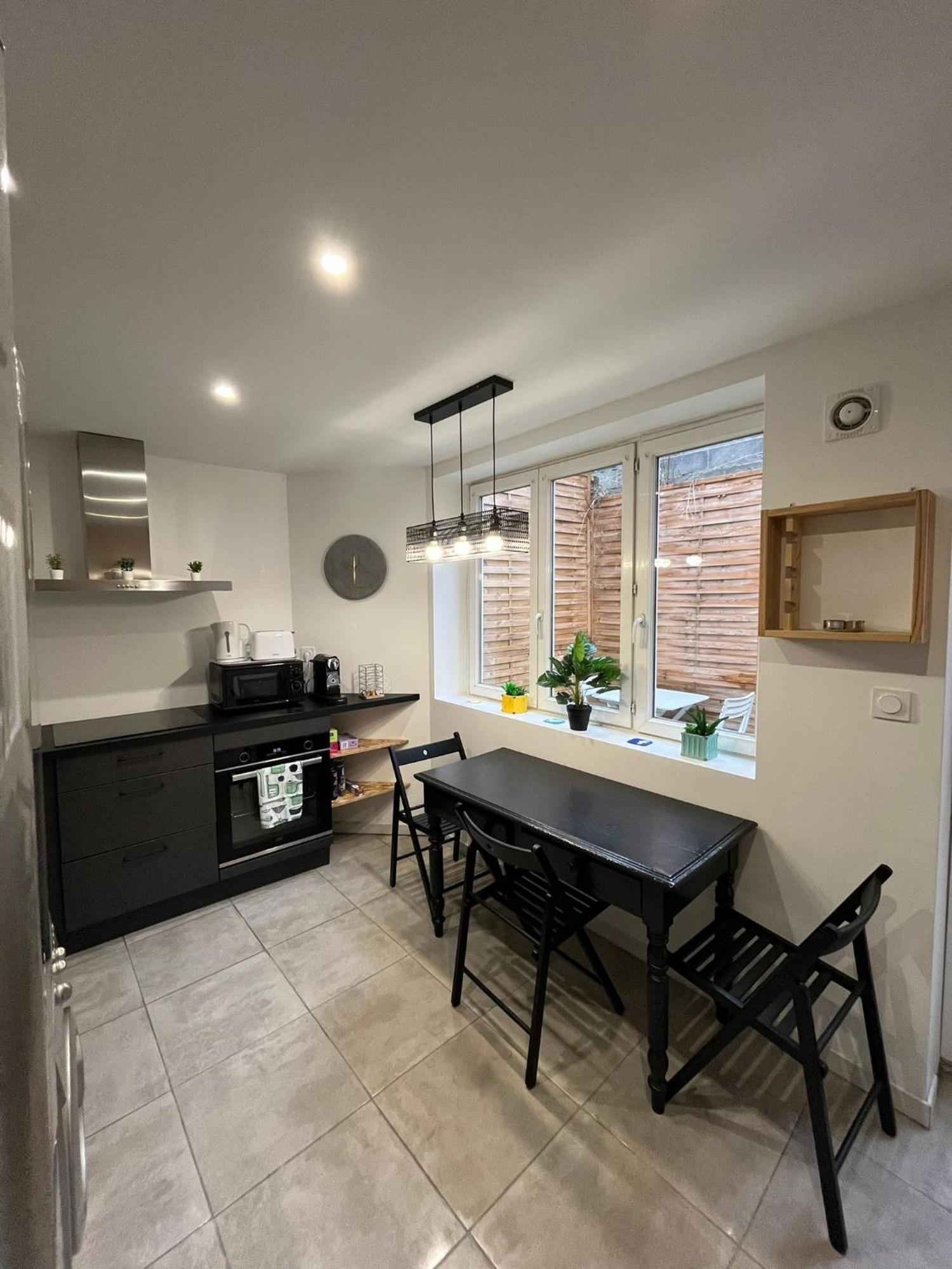 ואלנסיין Gite Le Charme Citadin 55 M² Avec Exterieur מראה חיצוני תמונה